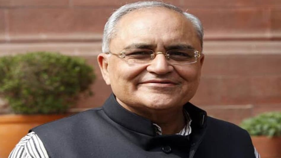 तथ्यों की राजनीति के पैरोकार बलबीर पुंज नहीं रहे—पत्रकार से सांसद तक का सफर, 76 की उम्र में निधन तथ्यों की राजनीति के पैरोकार बलबीर पुंज नहीं रहे—पत्रकार से सांसद तक का सफर, 76 की उम्र में निधन
