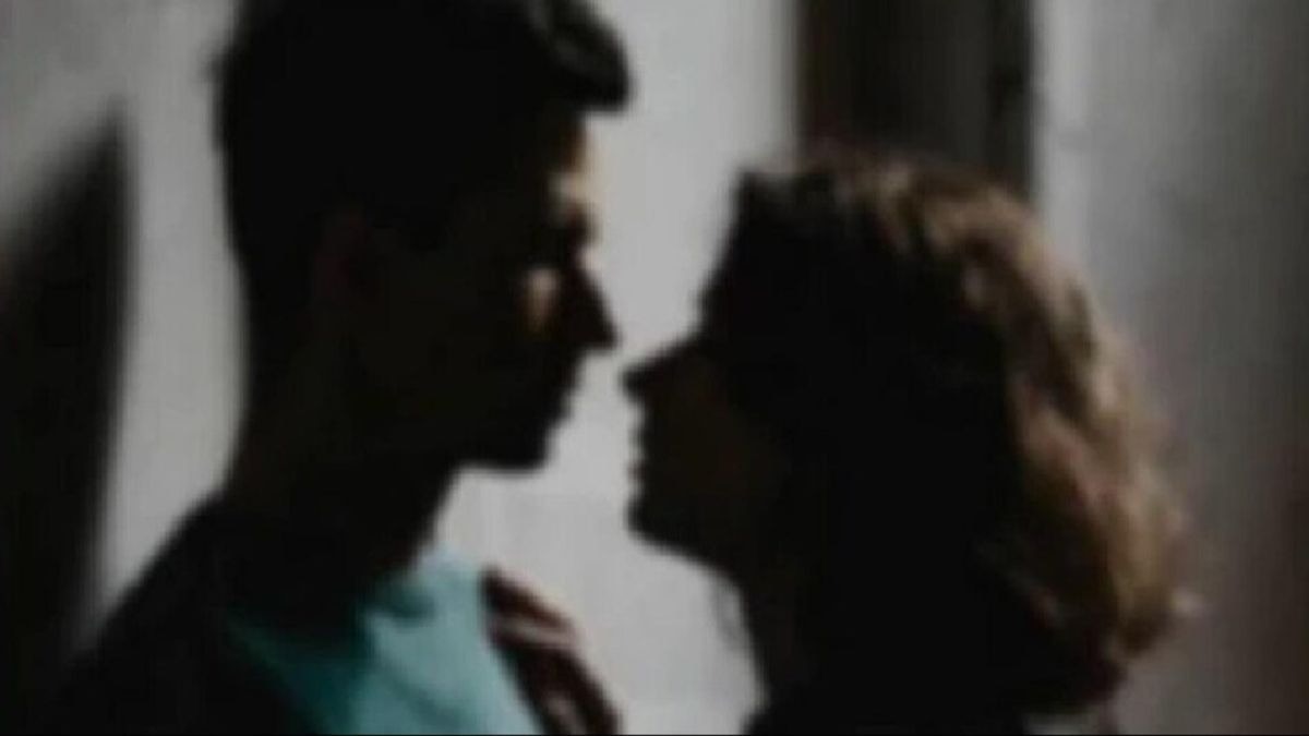 बेटे को रिश्ते में रुकावट मान रही थी मां. (Photo: Representational)