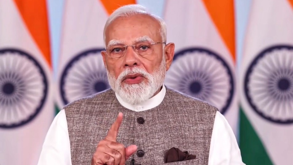 'आचार संहिता का उल्लंघन, चुनावी भाषण', PM मोदी के राष्ट्र के नाम संबोधन पर विपक्ष का हमला