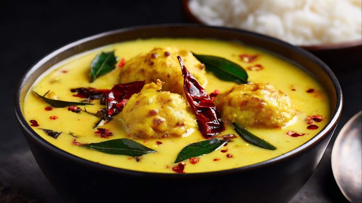 लंच या डिनर में बनाएं कढ़ी पकौड़ा, स्वाद और सेहत का है अनोखा संगम