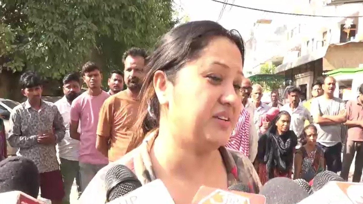 कानपुर: जुड़वां बच्चियों को मारकर पिता ने खुद बुलाई पुलिस, पत्नी बोली- मुझपर शक करता था, लगाए थे CCTV