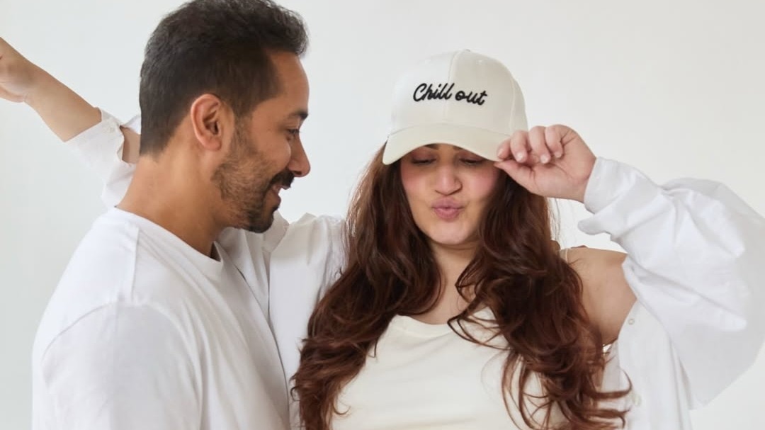 पापा बने 'दृश्यम 2' डायरेक्टर, शादी के 3 साल बाद घर आई नन्ही परी