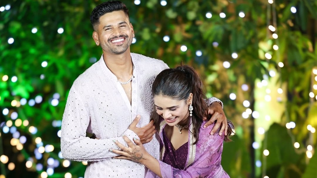 cricketer shreyas iyer sister shresta 