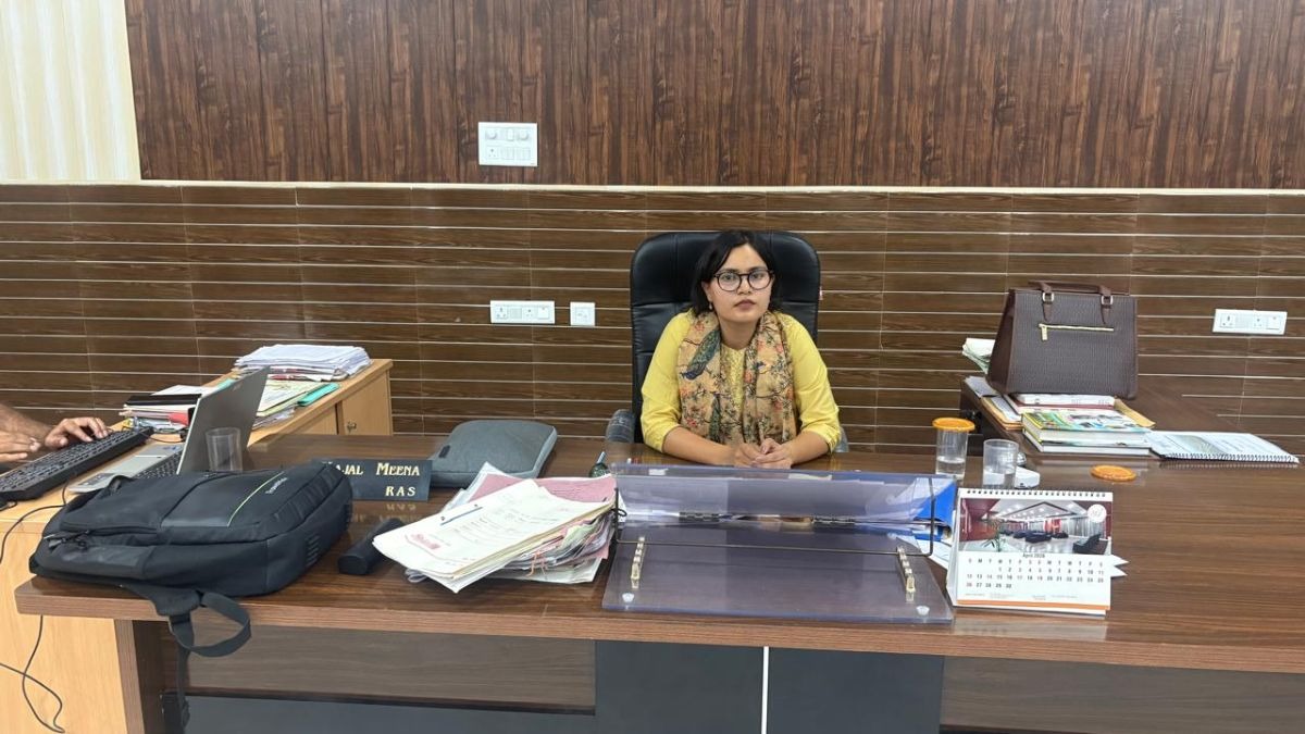 राजस्थान की SDM काजल मीणा रिश्वत लेते हुई गिरफ्तार. (Photo : ITG)