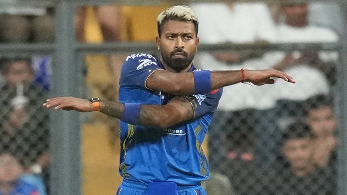 IPL के बीच ही हार्दिक पंड्या से छिनेगी कप्तानी? पूर्व क्रिकेटर ने भी जमकर लताड़ा - Hardik Pandya lose the captaincy midway in ipl 2026 mumbai Indians vs Gujarat titans aksp - AajTak