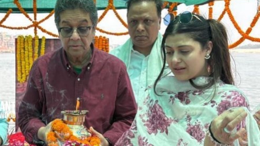 Zanai Bhosle emotional moment