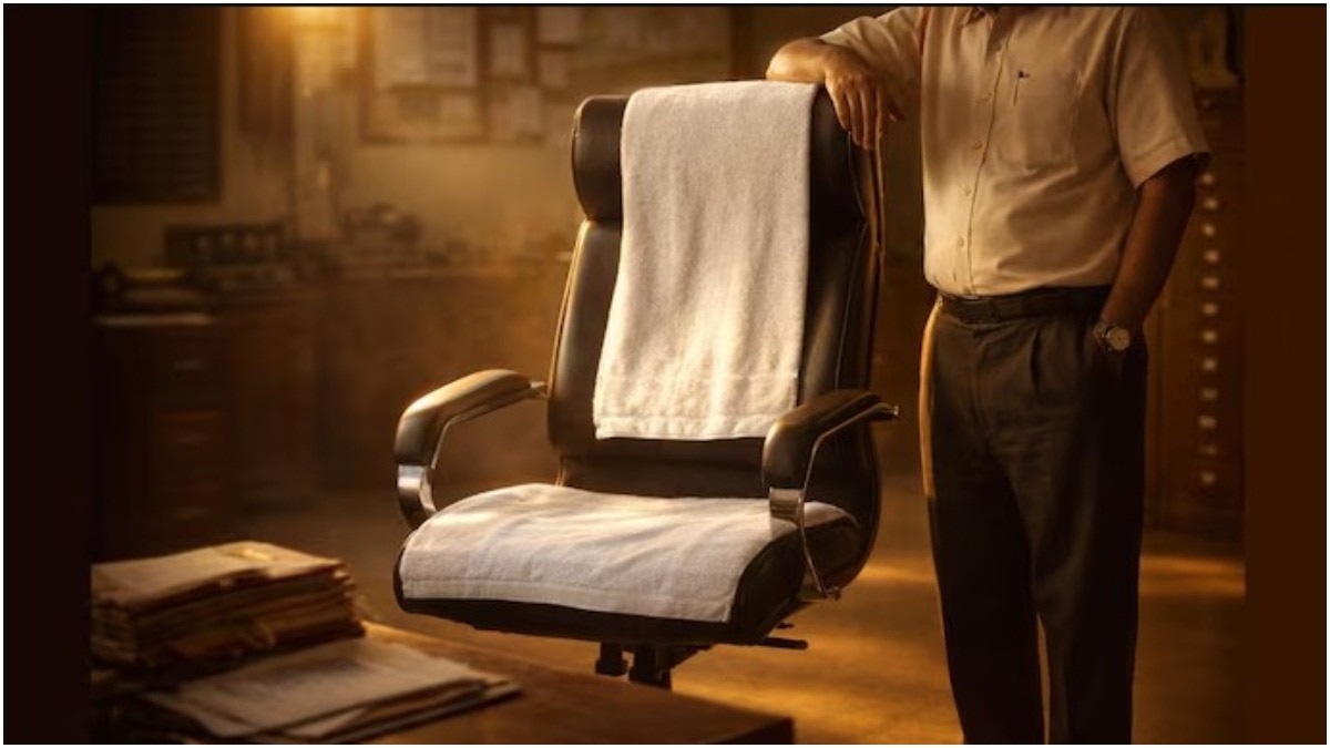 sarkari kursi white towel, government chair white towel india,