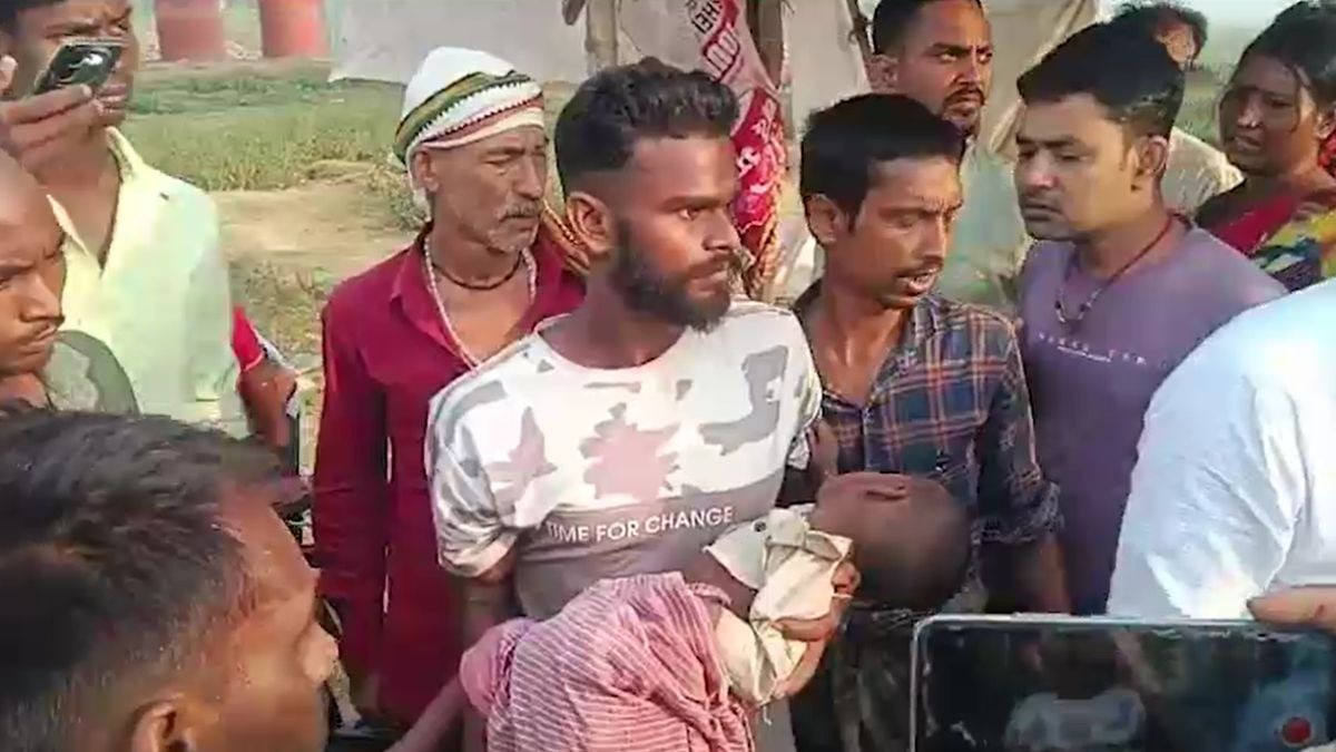 मॉर्निंग वॉक करने निकले लोगों ने सुनी रोने की आवाज. (Photo: Screengrab)