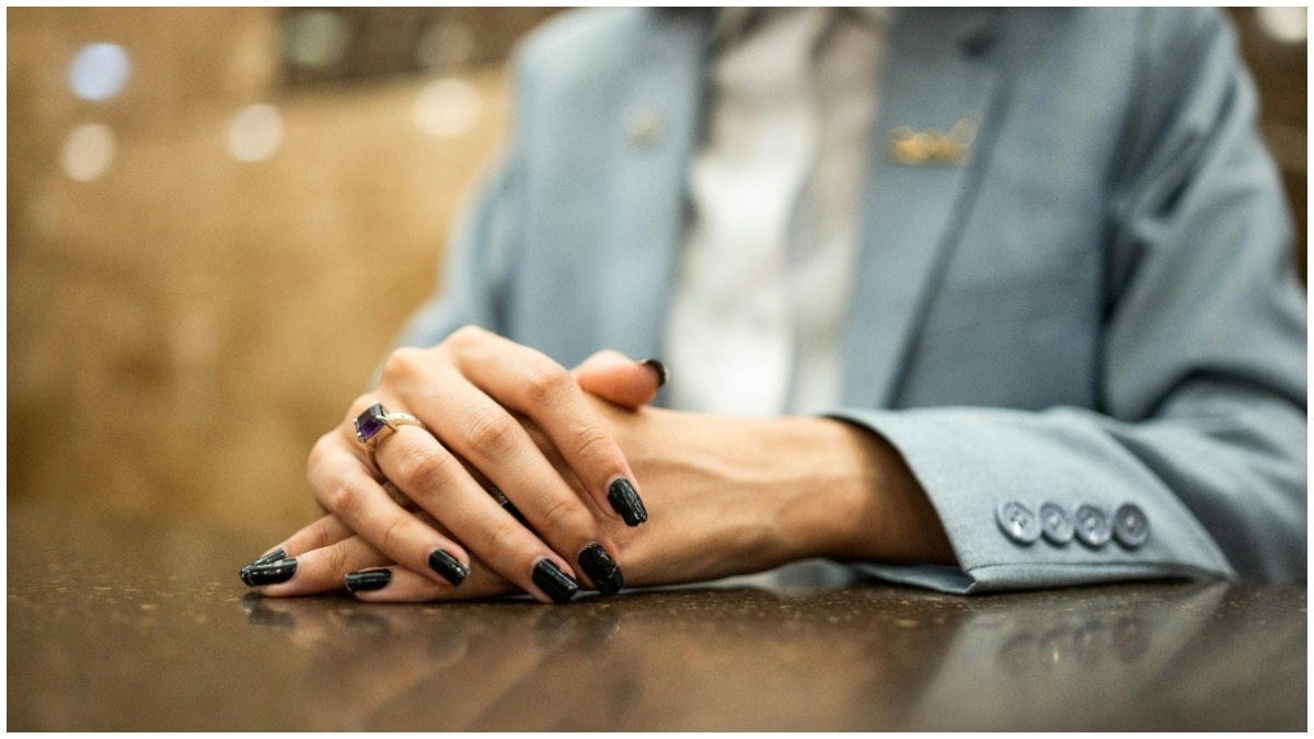 पति को पत्नी का साड़ी की जगह नाइट ड्रेस पहनना पसंद नहीं था. (Photo: Representational)