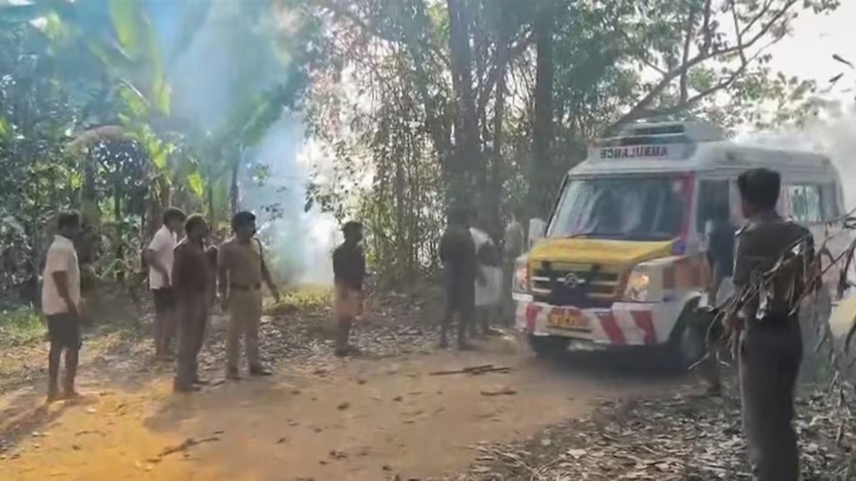 शवों के टुकड़े जोड़कर हो रही पहचान.(File Photo- PTI)