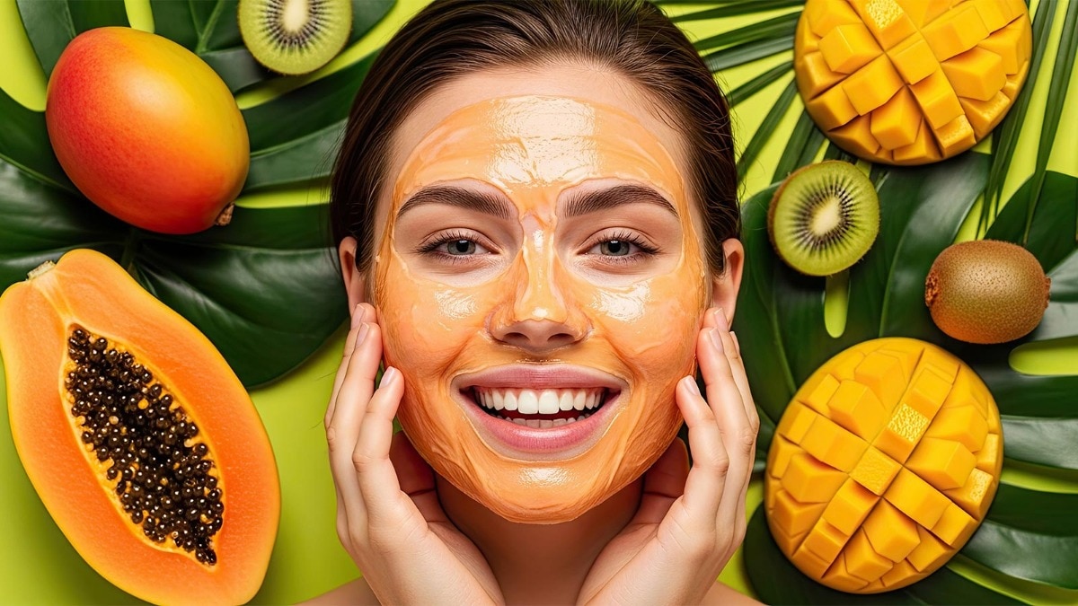 गर्मियों में चेहरे पर लाएं नेचुरल निखार, इन मौसमी फलों से घर पर बनाएं फ्रूट फेस पैक (Photo- Adobe Stock)