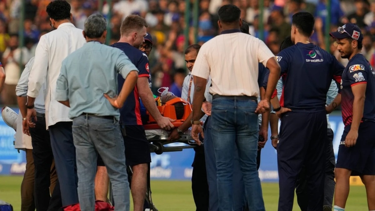 IPL मैच में हादसा, बुरी तरह चोटिल हुए लुंगी एनगिडी, एंबुलेंस से ले जाया गया अस्पताल