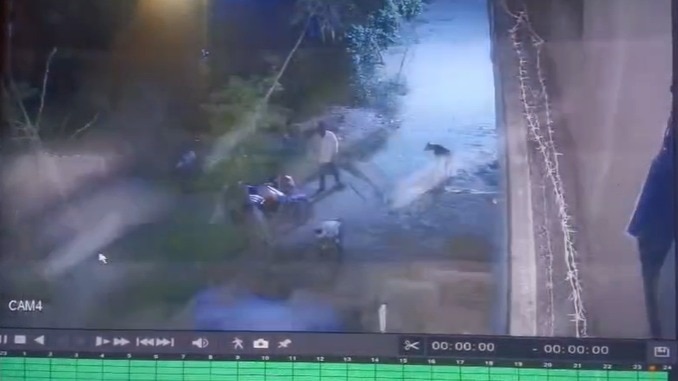 पुलिस के सामने बम से हमला! ताला विवाद ने लिया खौफनाक मोड़, Video