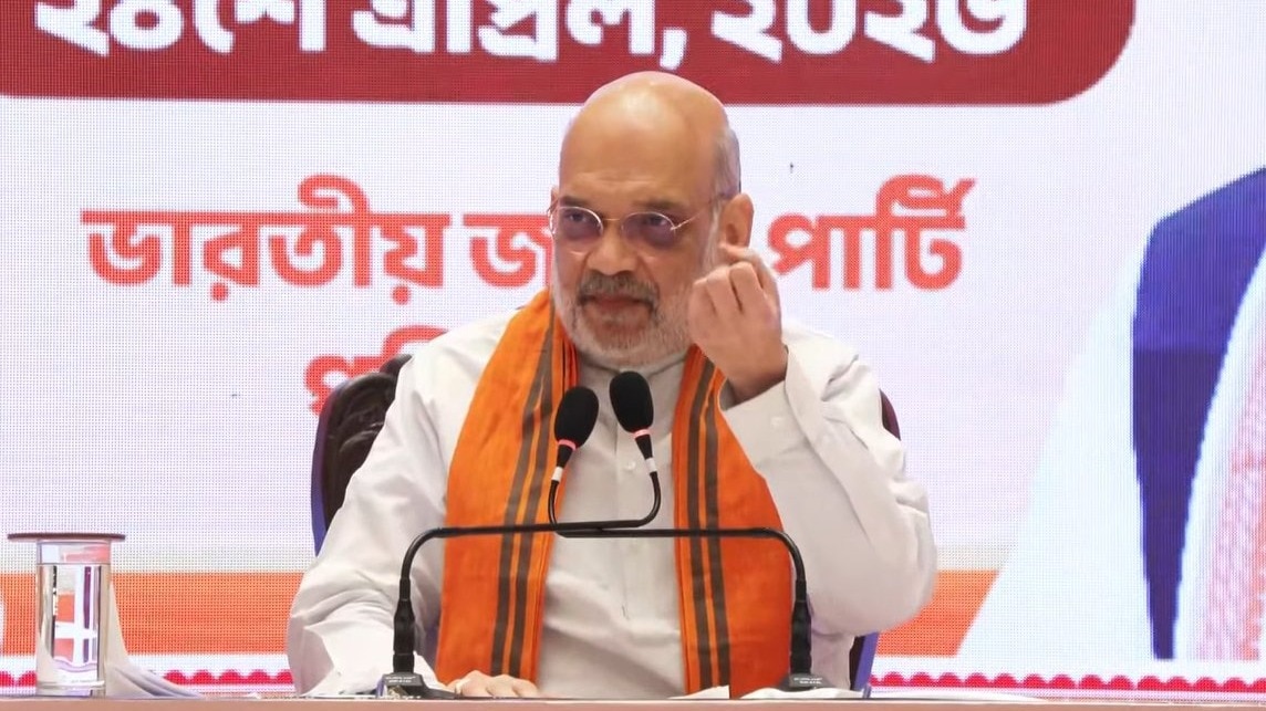 Union Home Minister Amit Shah addressing a press conference in Kolkata. 