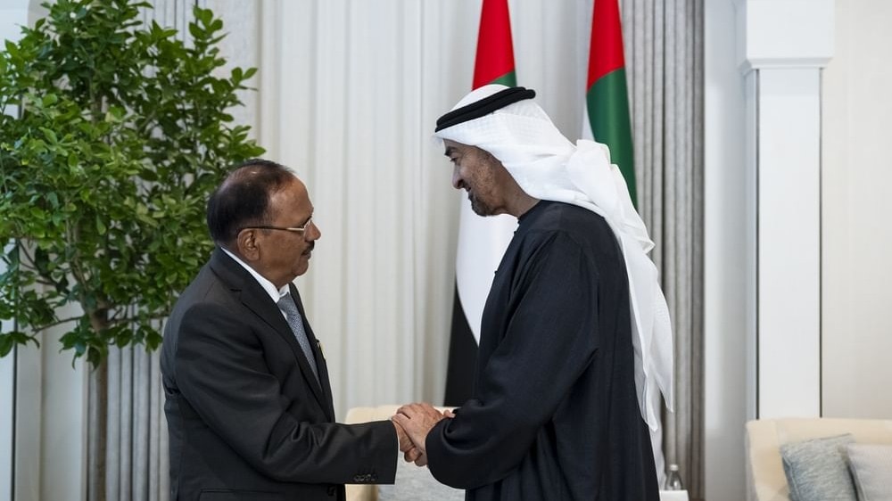 मिडिल-ईस्ट उथल-पुथल के बीच यूएई पहुंचे अजित डोभाल (Photo: X/@IndembAbuDhabi)