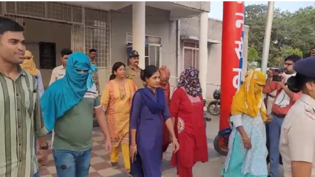 जन्म से कई बार बेची गई मासूम, 2 साल की हुई तो सुनसान हाईवे पर छोड़ गए तस्कर