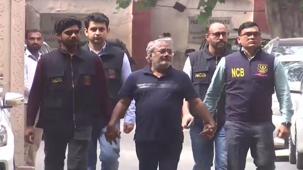 NCB की कस्टडी में दिखा मोहम्मद सलीम डोला, दिल्ली एयरपोर्ट से सामने आया वीडियो