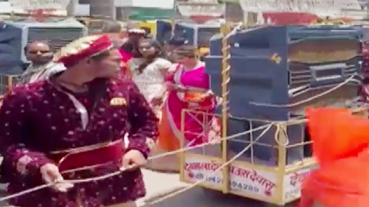 unique wedding procession 