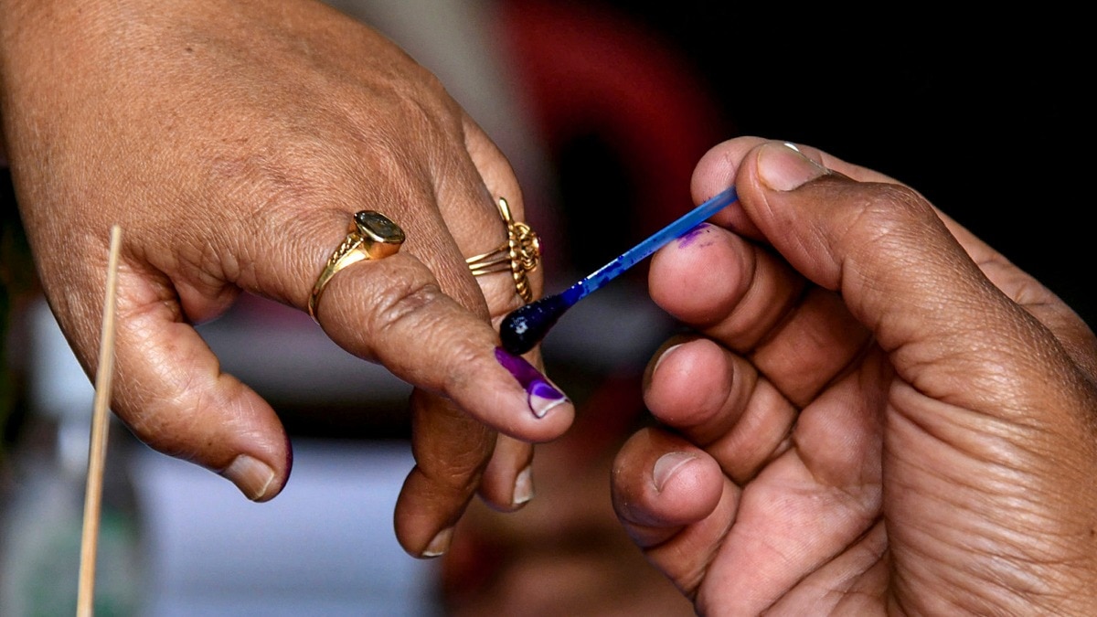 बंगाल के 15 बूथों पर दोबारा होगी वोटिंग (File Photo: ITG)
