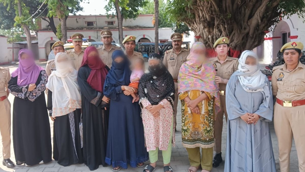 तीन पत्नियों वाले चपरासी का खेल: साली-सास और महिला मित्रों को भेजे करोड़ों