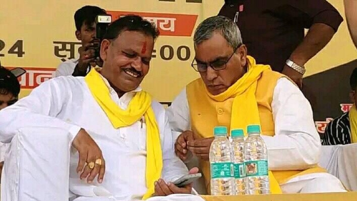 मंत्री ओपी राजभर को झटका, मुकेश सहनी की पार्टी में शामिल हुए यूपी अध्यक्ष