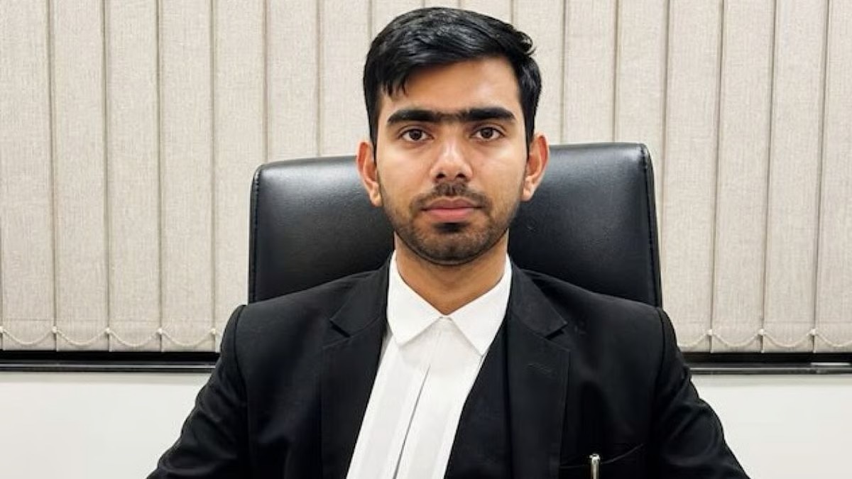 जज अमन कुमार शर्मा की पत्नी स्वाति मलिक भी ज्यूडिशियल ऑफिसर हैं. (Photo ITG)