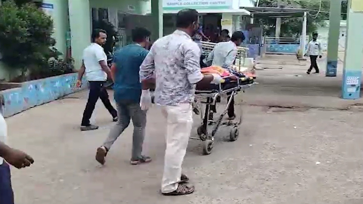 सड़क हादसे में 6 की मौत (Photo: Screengrab)