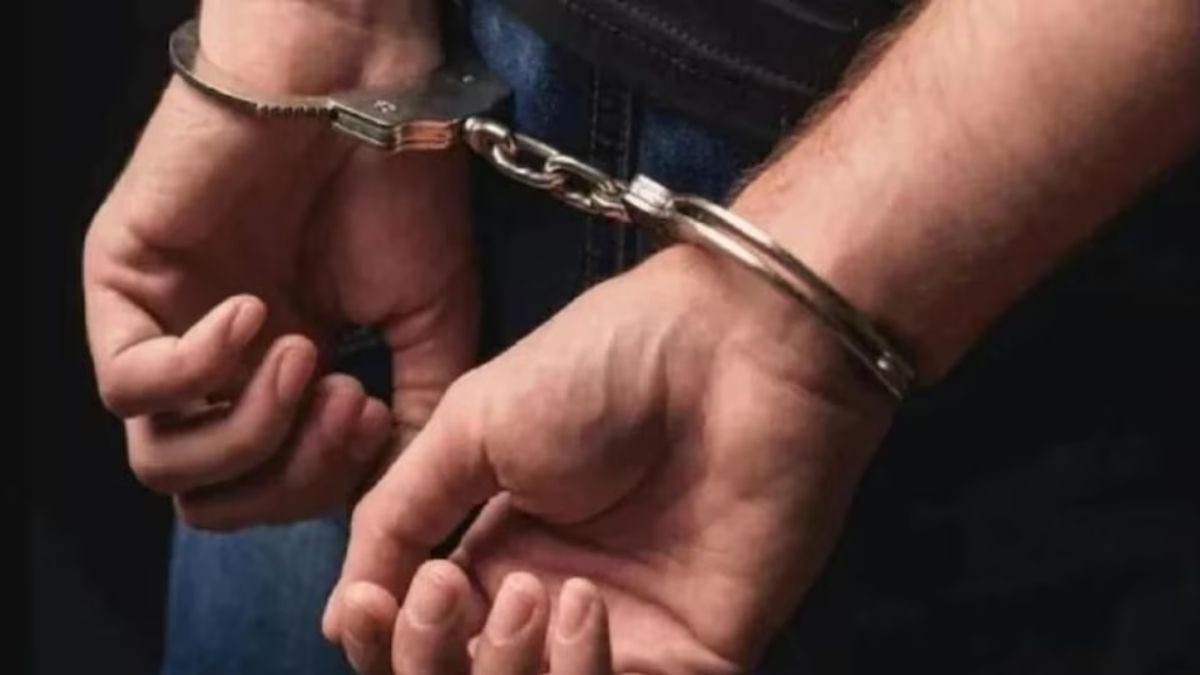 सरकार स्वास्थ्य योजनाओं में घोटाले के आरोप में 2 गिरफ्तार. (Photo: Representational )