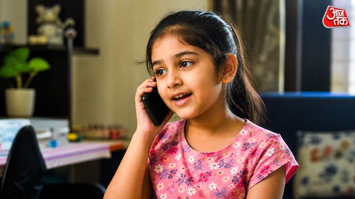 Little Girl Request Boss To Hike Salary 