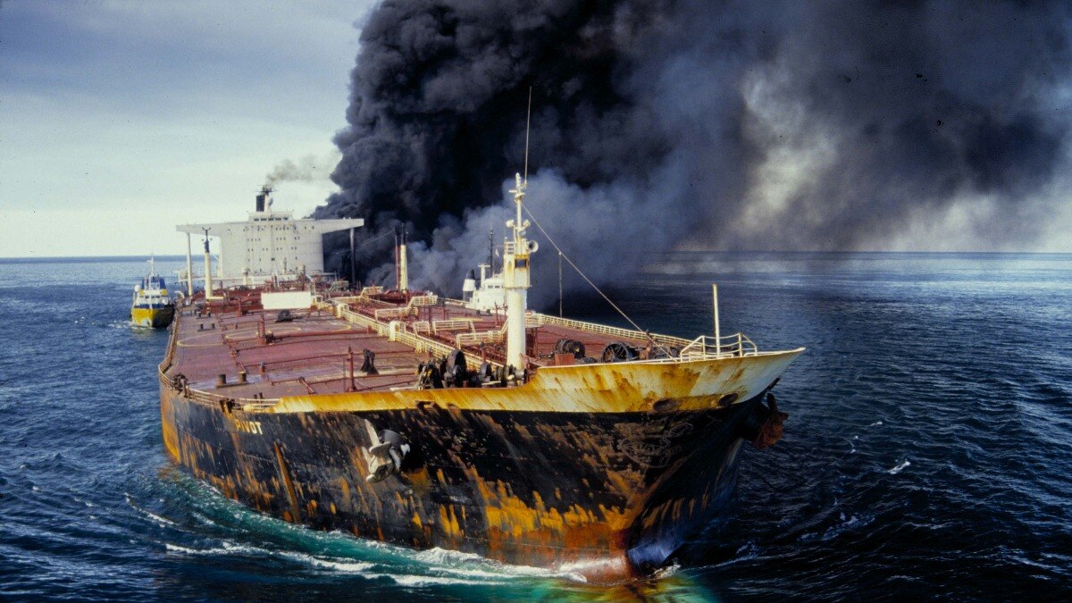 tanker war history 1984 explained