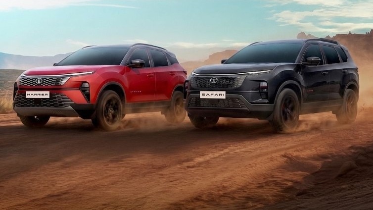 Tata Harrier (L) and Tata Safari (R) 