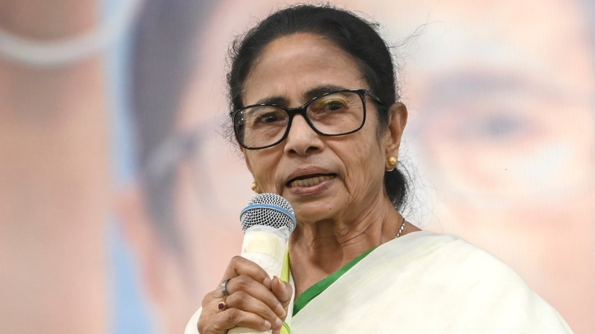 क्या  बीजेपी के खिलाफ सुप्रीम कोर्ट का रुख करेंगी ममता बनर्जी. (Photo: PTI)