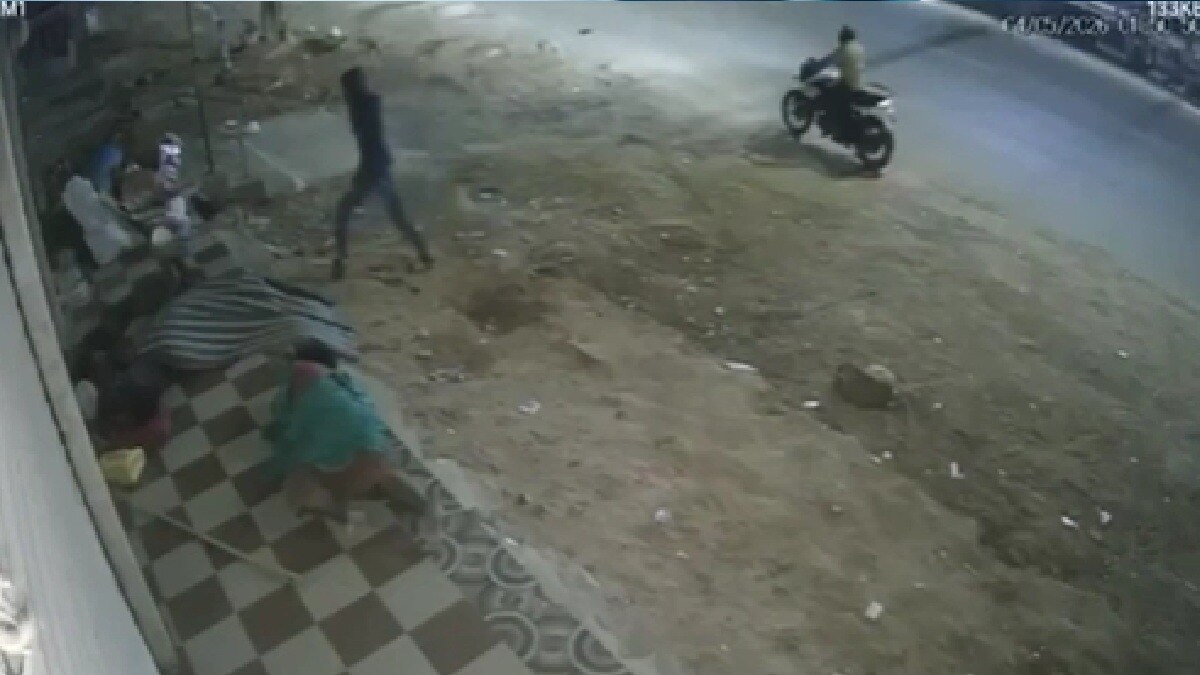मां बाप के साथ सो रही नवजात को उठा ले गए किडनैपर (Photo: itg)