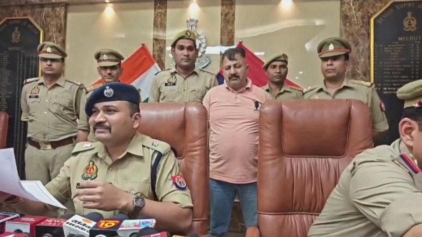 पुलिस की दबिश जारी.(Photo: Usman Chaudhary/ITG)