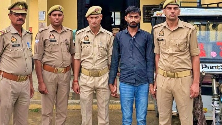 पत्नी से अवैध संबंध के शक में दोस्त ने की दिव्यांग ई-रिक्शा ड्राइवर की हत्या