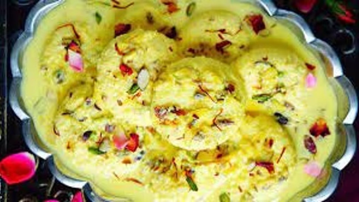 शादी की रसमलाई बनी मुसीबत! खाते ही 100 से ज्यादा लोगों की बिगड़ी तबीयत... अस्पताल में भर्ती