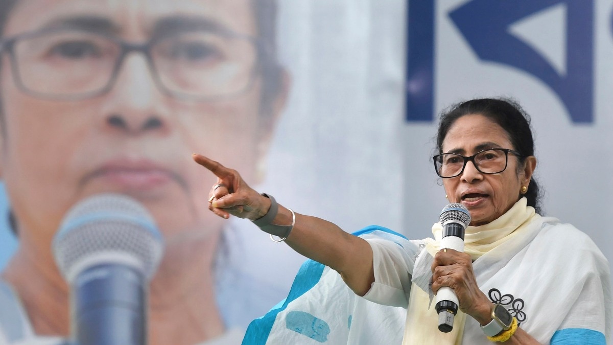 Mamata Banerjee changes X Bio