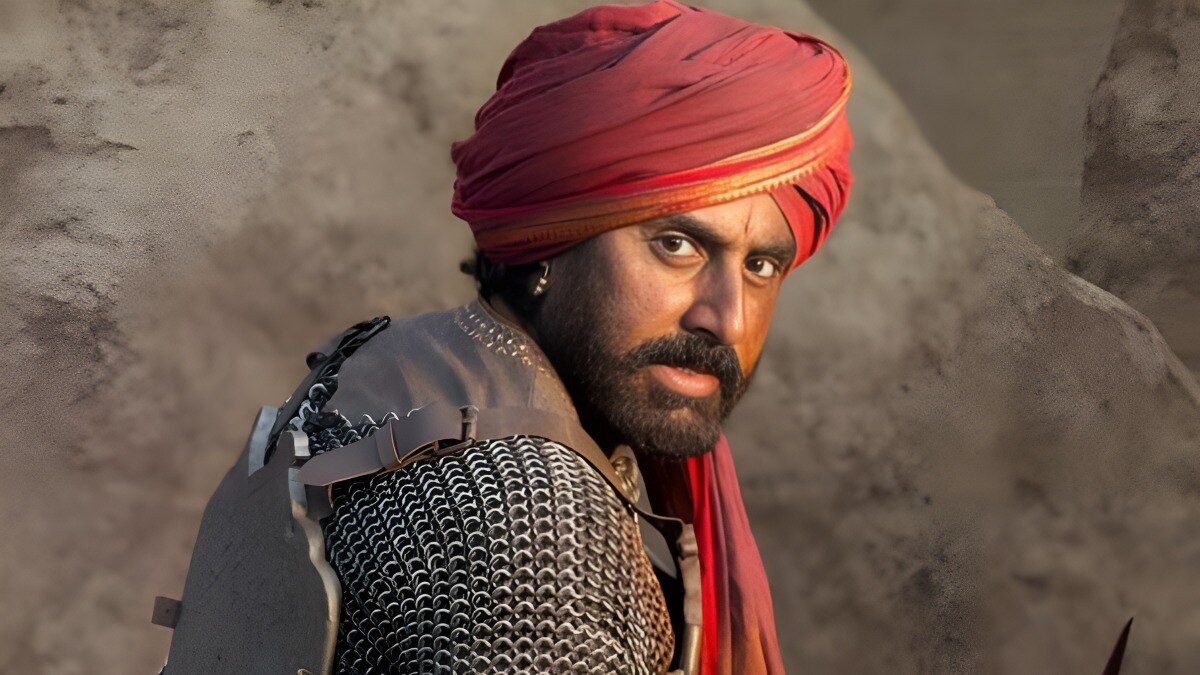 फिल्म राजा शिवाजी में अभिषेक बच्चन (Photo: Screengrab)