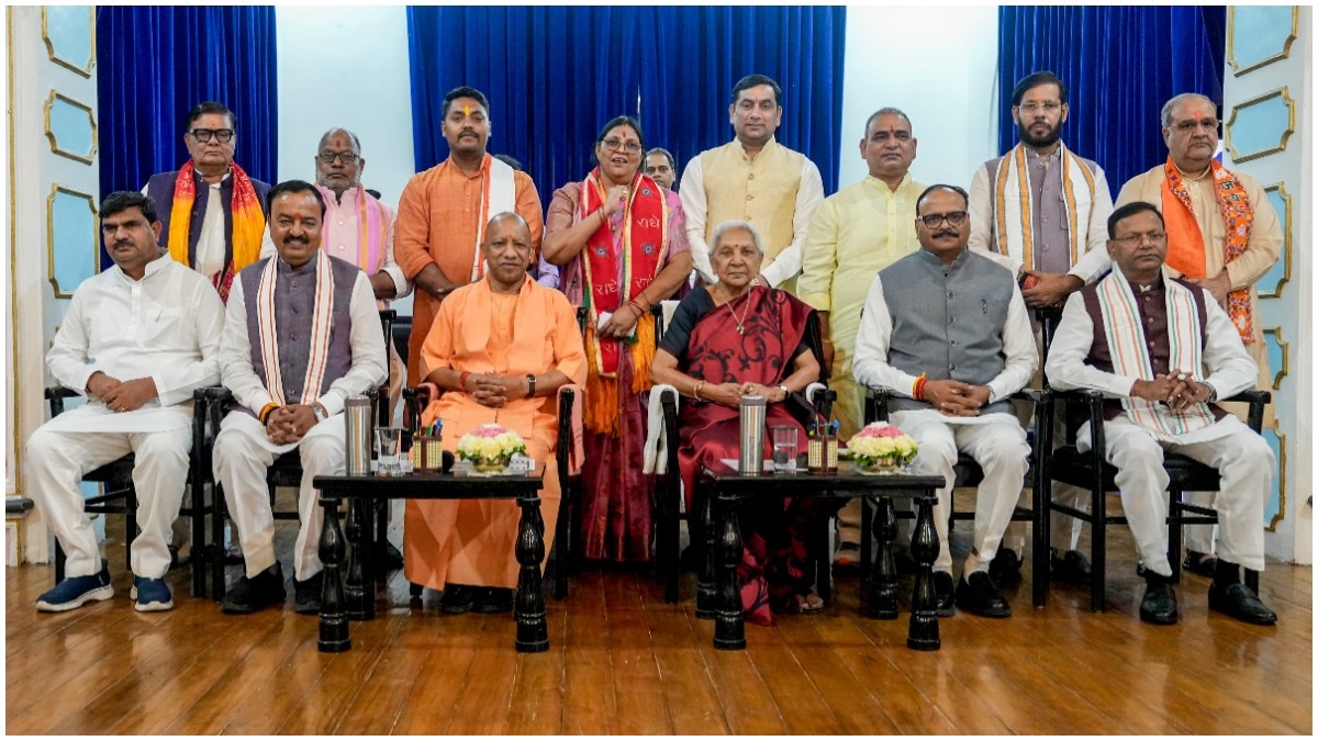 22 सवर्ण, 25 OBC, 10 दलित... समझें- योगी कैबिनेट विस्तार के पीछे का सियासी संदेश