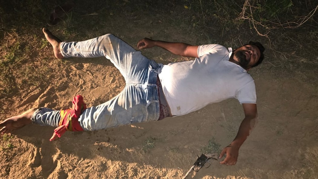 बुजुर्ग मां को बंधक बनाकर लूट.(Photo: Siddhartha Gupta/ITG)