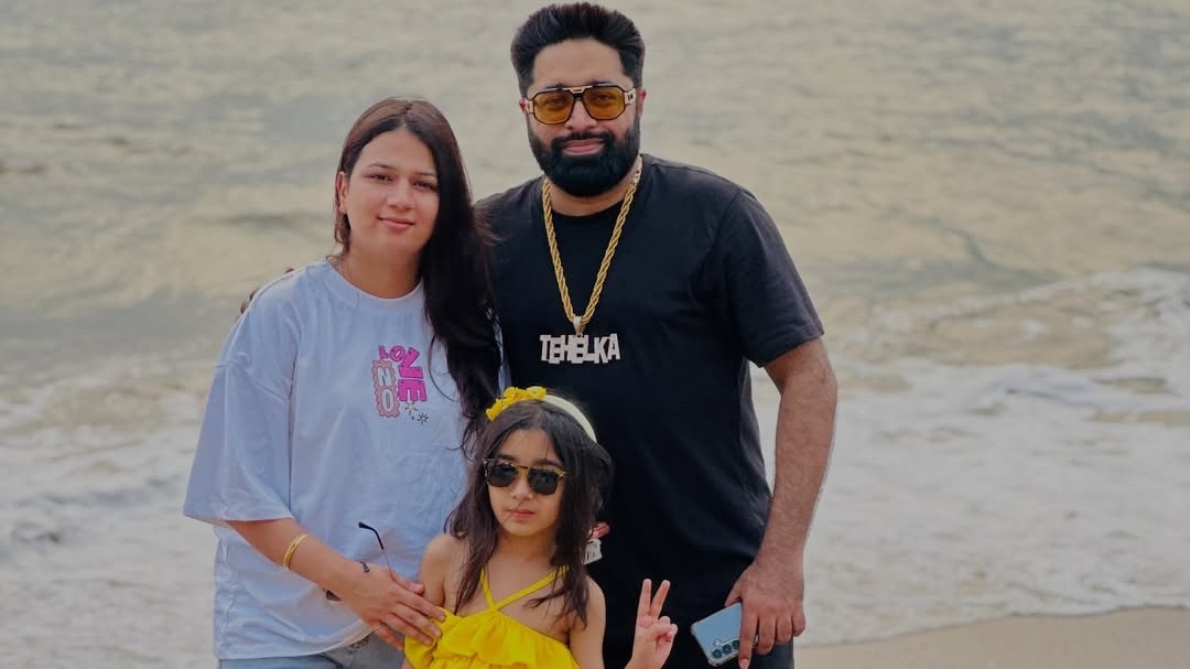 Sunny Arya wife deepika asked to compromise for work 
