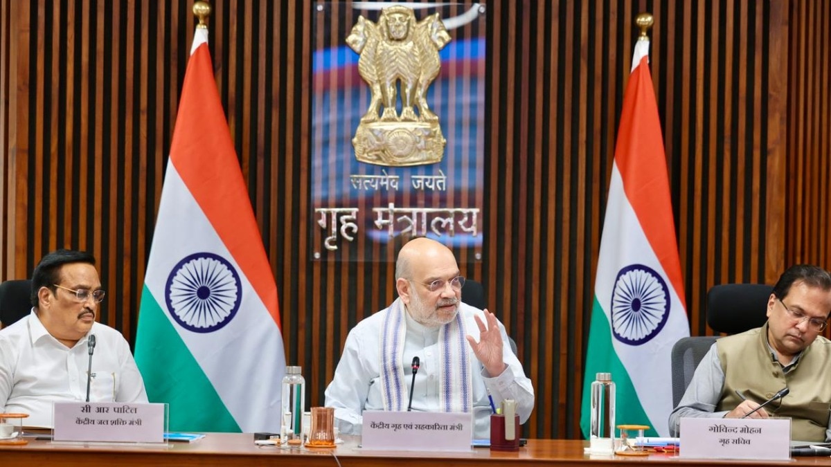 बैठक में मौसम संबंधी योजनाओं को धरातल तक पहुंचाने को लेकर चर्चा हुई. (Photo: ITG)