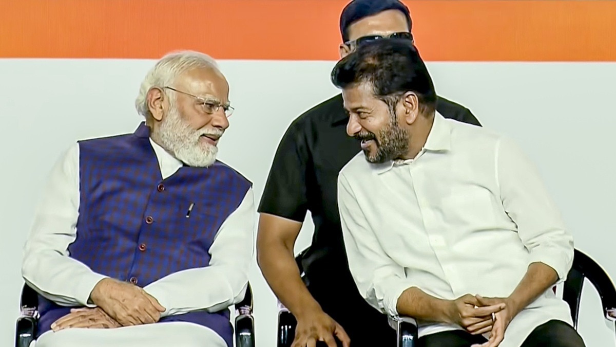 प्रधानमंत्री मोदी से रेवंत रेड्डी ने मांगा सहयोग (Photo: PTI)