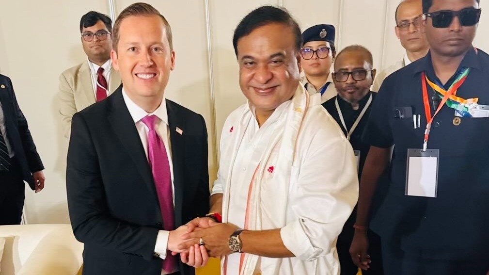 असम में हिमंता बिस्वा सरमा के दूसरे कार्यकाल की शुरुआत हो चुकी है. (Photo: X/@USAmbIndia)