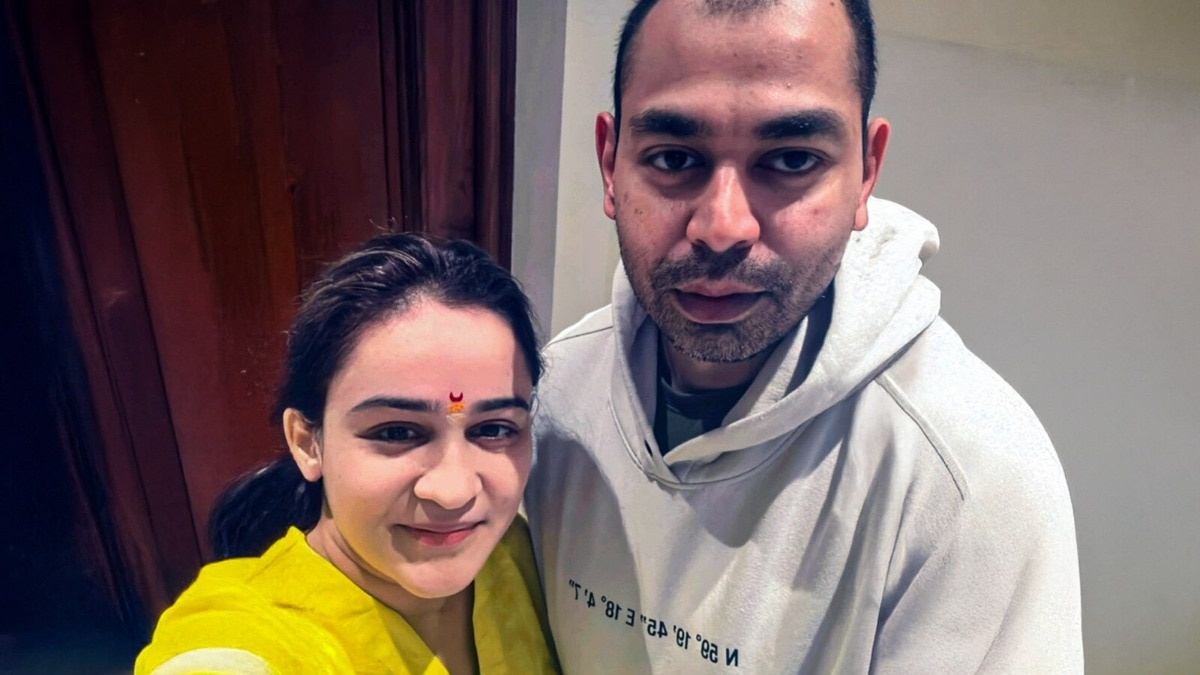 अपर्णा यादव और प्रतीक. (File Photo ITGD)