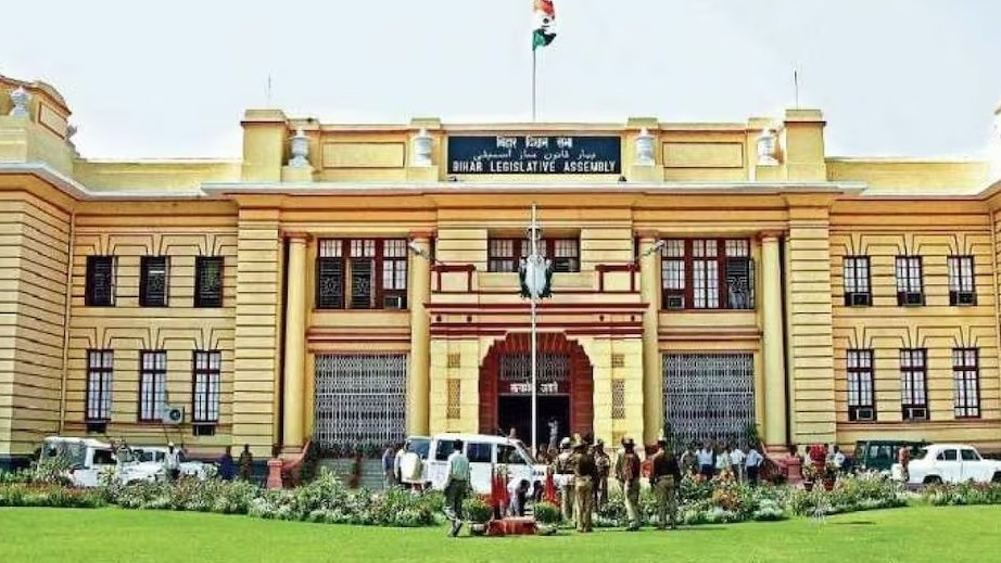 10 MLC सीटों पर सियासी घमासान, क्लीन स्वीप के लिए भी NDA बना रहा रणनीति. (File Photo: ITG)