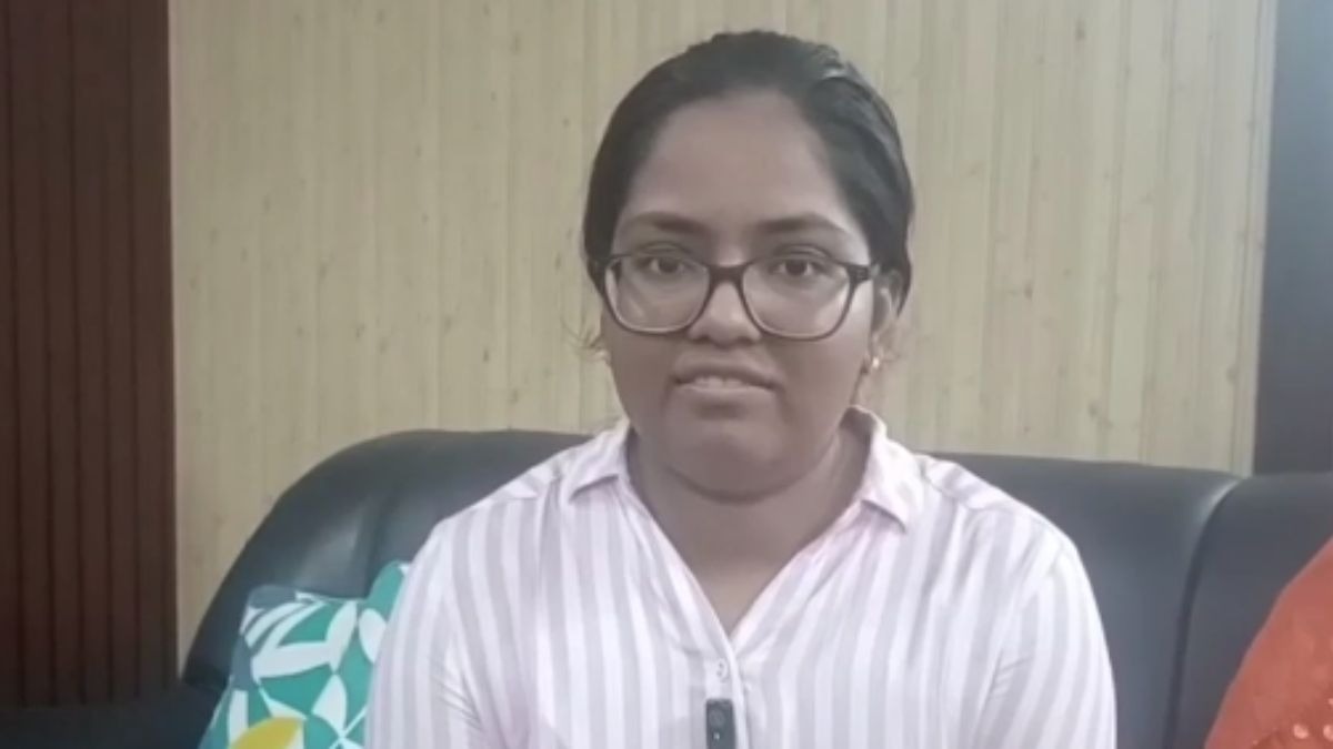 12वीं में भव्या रंजन ने हासिल किए 99.8%, अब करना चाहती हैं UPSC