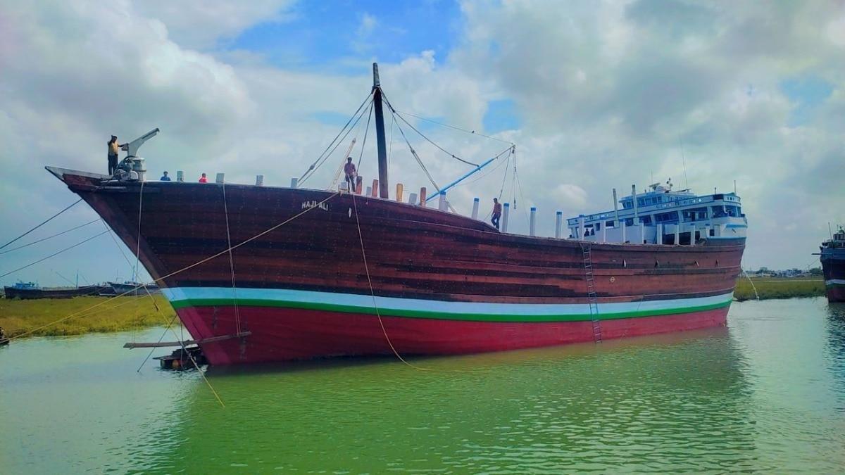 SHIP HAJI ALI 