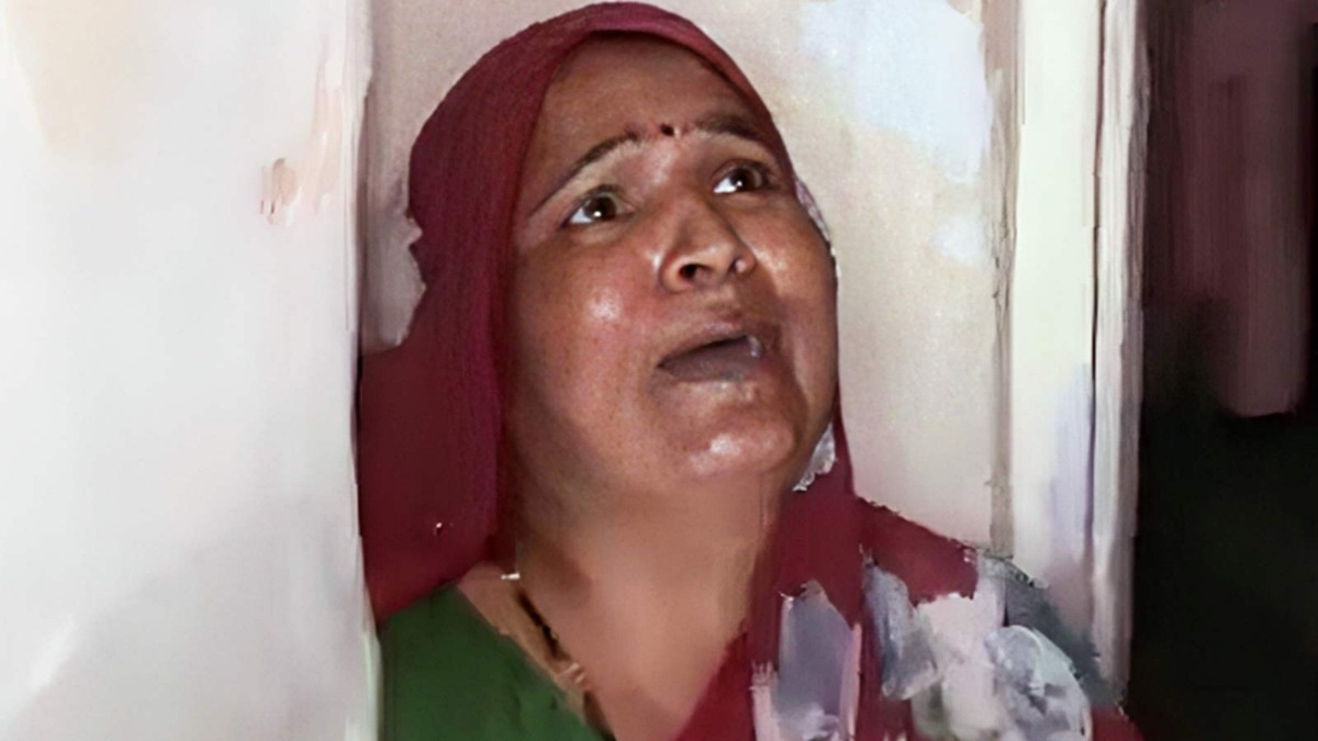 सवाल सुनते ही चीखने और चिल्लाने लगीं दिनेश और मंगीलाल की पत्नियां, बेटे के लिए खरीदा था NEET का पेपर