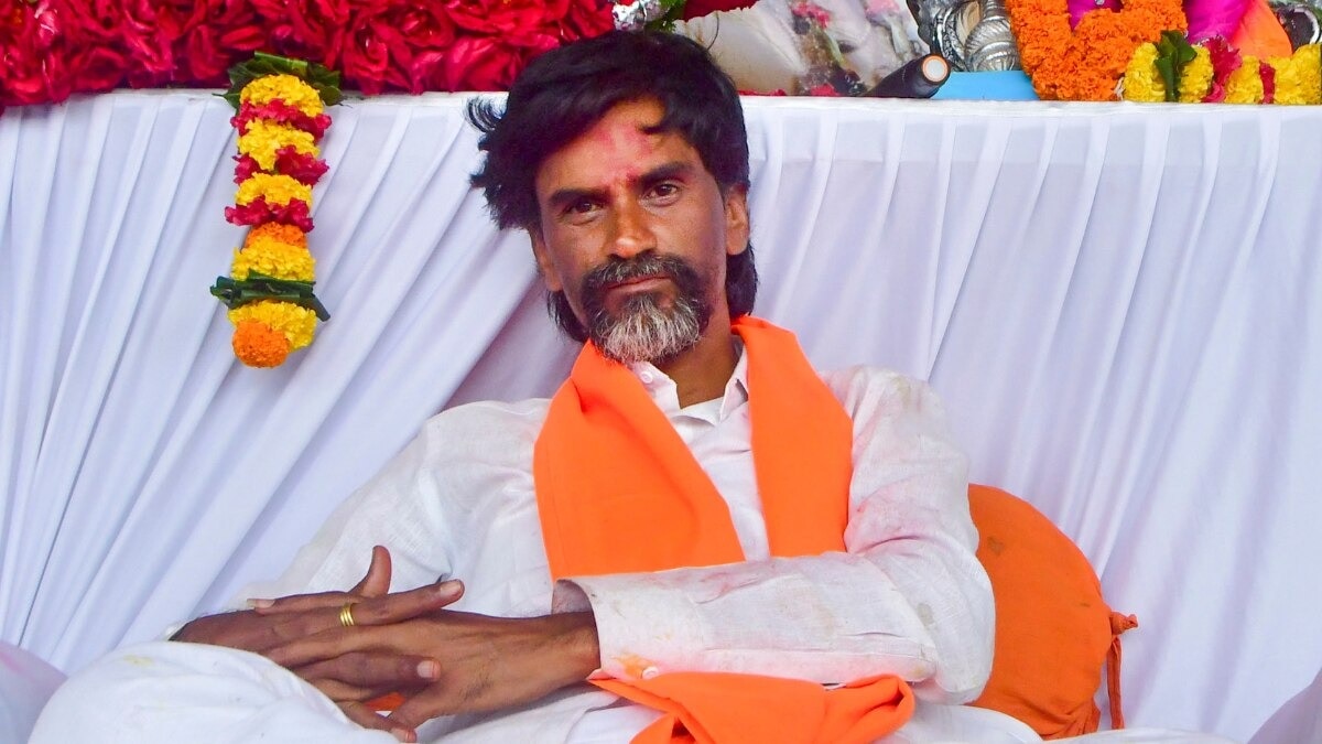 मराठा आरक्षण पर फिर गरमाई महाराष्ट्र की सियासत (Photo: PTI)
